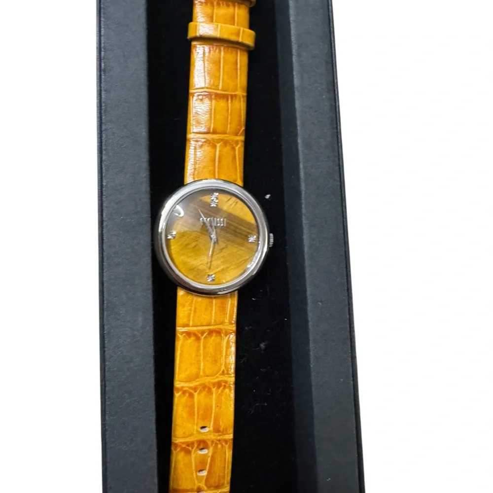 Ecclissi women’s yellow